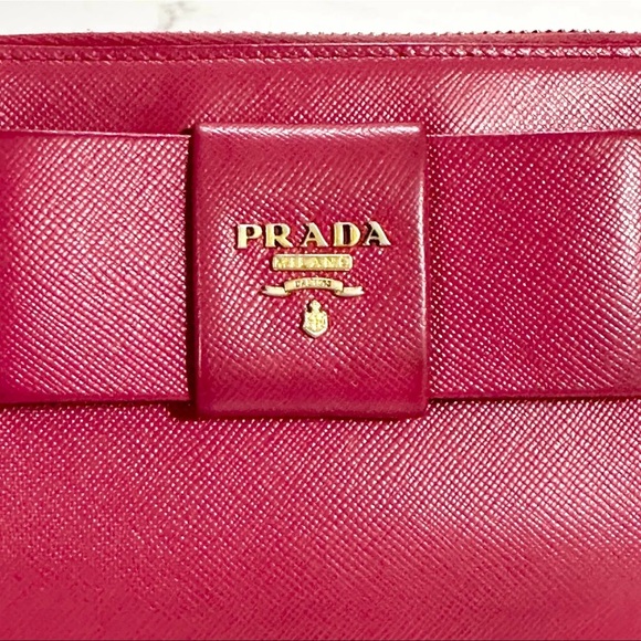 Prada Saffiano Zip Around Wallet - Picture 16 of 16